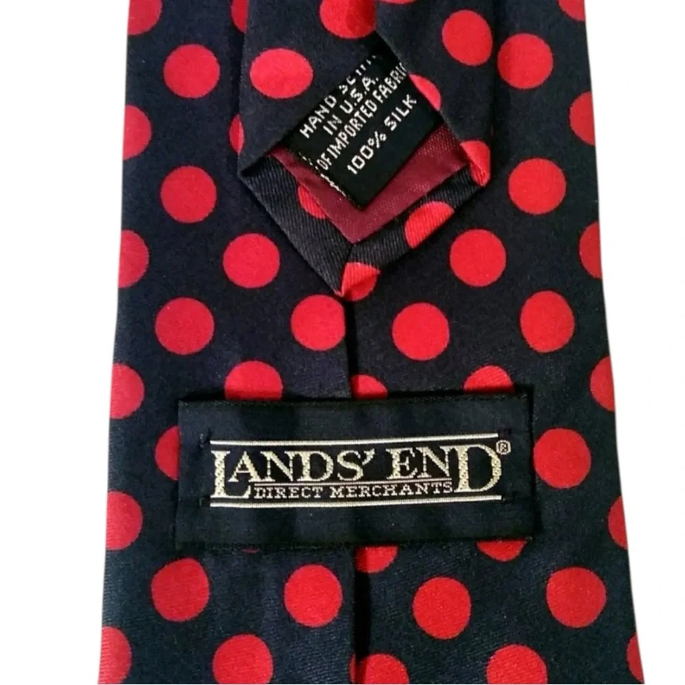 LANDS’ END 100% Silk Merchant Polka Dot Tie in Navy/Hot Pink 56”L x 3.5”W